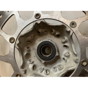 moyeu de roue avant yz 125/250/426/400 1996 2001