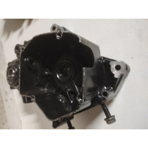 KP PIECES  carter moteur droit 1990 1992 Pièces occasion 2 temps