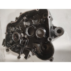 KP PIECES  carter moteur droit 1990 1992 Pièces occasion 2 temps