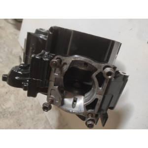 KP PIECES  carter moteur droit 1990 1992 Pièces occasion 2 temps