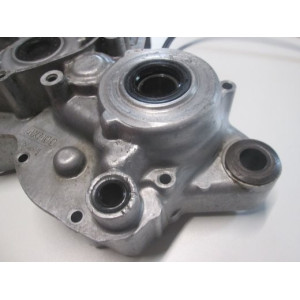 KP PIECES  carter moteur gauche 1997 Pièces occasion 2 temps