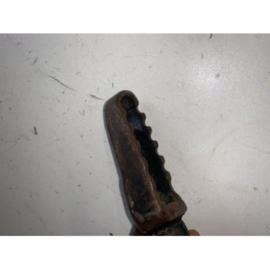 axe de roue avant cr 125/250/480 1983